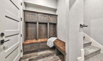 1409 Hunters Point Dr, Gardnerville, NV 89410
