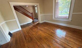 902 Royal St, Alton, IL 62002
