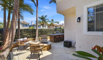 6878 Tradewinds Dr, Carlsbad, CA 92011