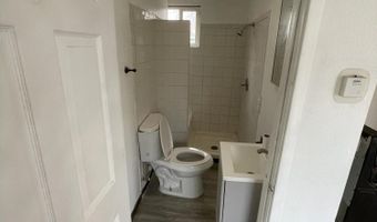 215 N MESA VERDE Ave, Aztec, NM 87410
