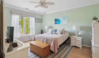 49 Butler Ave, Bayville, NJ 08721