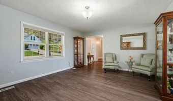 42 Regal Oaks, Barboursville, WV 25504
