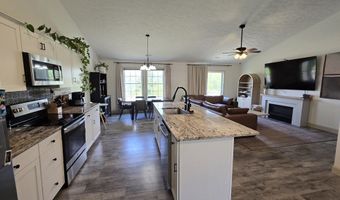 653 Sullivan Rd, Beaver, WV 25813
