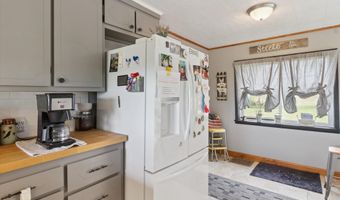 3515 N Bliss Rd, Alma, MI 48801