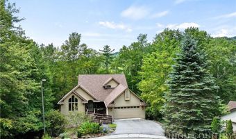 187 Cinnamon Fern Ln, Banner Elk, NC 28604