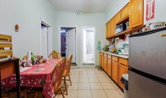 5512 Grant Pl, Cape May, NJ 07093