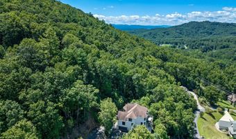 61 Mcintyre Dr, Asheville, NC 28803