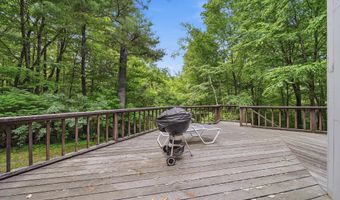 10 Eaton Rd, Amherst, NH 03031