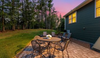 10 Wilson Way, Brentwood, NH 03833