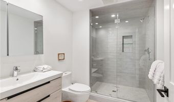 15 High St, Newport, RI 02840