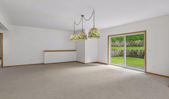7690 Gibraltar Ter, Apple Valley, MN 55124