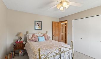 15716 Hayes Trl, Apple Valley, MN 55124