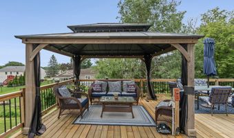 117 E Windswept Dr, Amsterdam, NY 12010