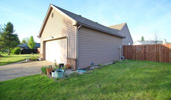 8911 Country Walk Ct, Indianapolis, IN 46227