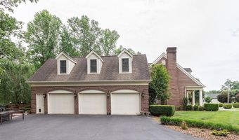 192 Lakeshore Dr, Albany, KY 42602