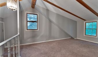 6370 Fairview Rd, Austintown, OH 44515