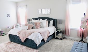 612 Auburn Crossing Dr, Auburn, GA 30011