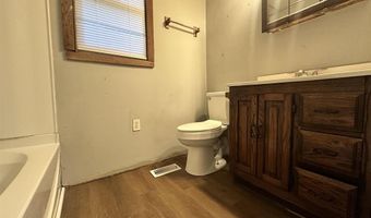 736 Maple St, Auburn, KY 42206