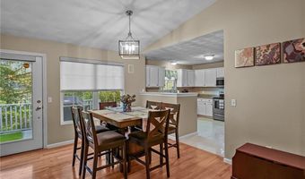 2 Mulberry Dr, Cranston, RI 02921