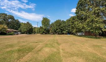 702 Presley St S, Atmore, AL 36502