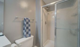 43953 MINTHILL Ter, Ashburn, VA 20147