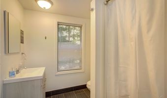 3214 Post Rd, Warwick, RI 02886