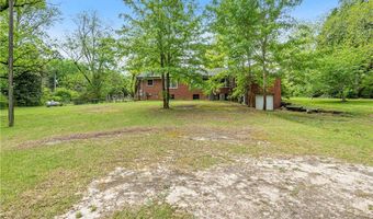 621 Bethesda Ave, Aberdeen, NC 28315
