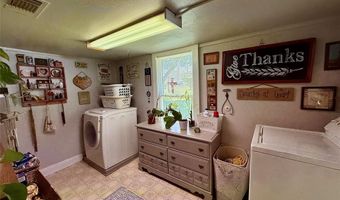 713 N Mesquite St, Hico, TX 76457