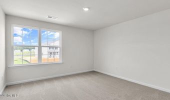 719 Lazy Elm Ln, Aberdeen, NC 28315