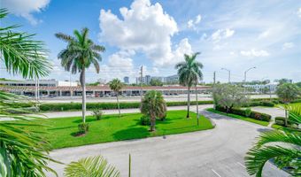 2880 NE 203rd St 34B, Aventura, FL 33180