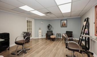 135 NH-Route 101A, Amherst, NH 03031