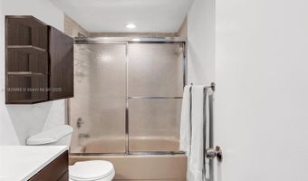 20401 NE 30th Ave 310-8, Aventura, FL 33180