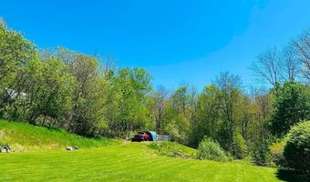 18 Demers St, Berlin, NH 03570
