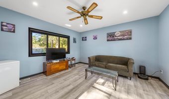 20 Woodland Rd, Bayville, NJ 08721