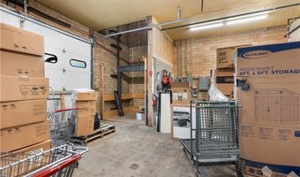 906 Broadwater Ave, Billings, MT 59101