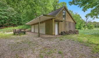 1372 Cramton Ave NE, Ada, MI 49301