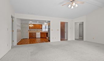 1107 Ashwood Dr, Auburn, IN 46706