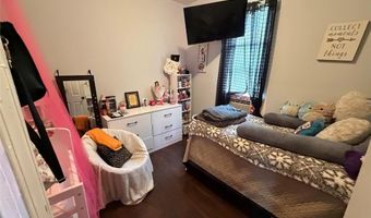 347 N 8th St, Allentown, PA 18102