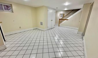 2701 13TH St S, Arlington, VA 22204