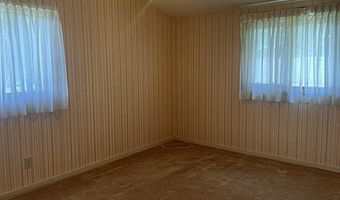 44 Ash Blvd, Babbitt, MN 55706