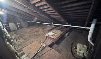 423 N Johnson St, Ada, OH 45810