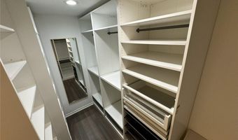 1025 Beacon Hill Xing, Alpharetta, GA 30005