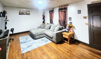 114 Hayes St, Bakersfield, MO 65609