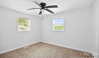 1007 N Fork Rd, Barnardsville, NC 28709