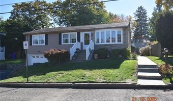 21 Young St, North Providence, RI 02904