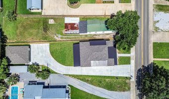 412 Main St, Bay St. Louis, MS 39520