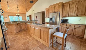 20 Mulberry Ln, Babbitt, MN 55731