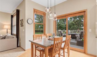 13954 Flagstaff Ct, Apple Valley, MN 55124