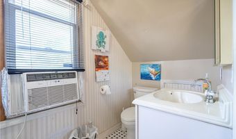 125 Clinton Ave, Akron, OH 44301
