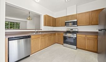 2125 W Concord Ln, Addison, IL 60101